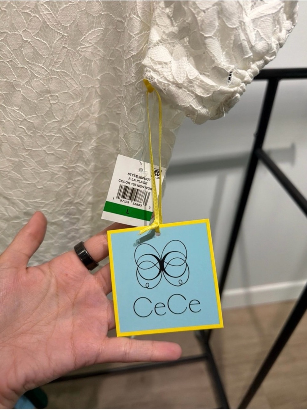 NWT Cece Ivory Laced Blouse - L - Picture 7 of 7
